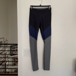Outdoor voices leggings